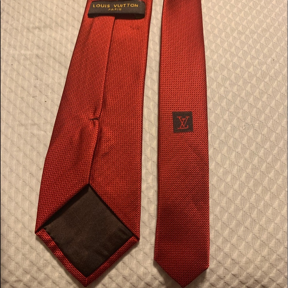 Louis Vuitton Red silk neck tie - Picture 5 of 10